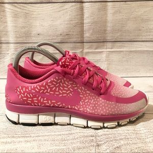 Women’s Nike Free 5.0 v4 sz 7